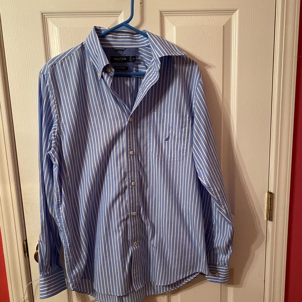 Nautical men’s Med LS shirt! Blue/white striped! Excellent used condition!